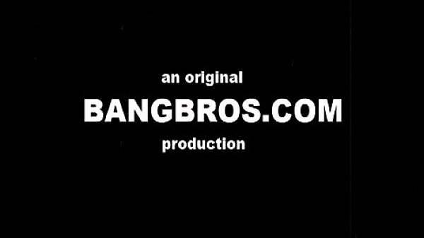 BANGBROS - Incredibly Sexy Babe Getting A Dicking 