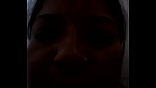 Suman Dhunwa sexy aunty  