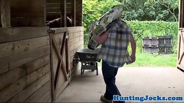 Farm jock cums twice while being assfucked