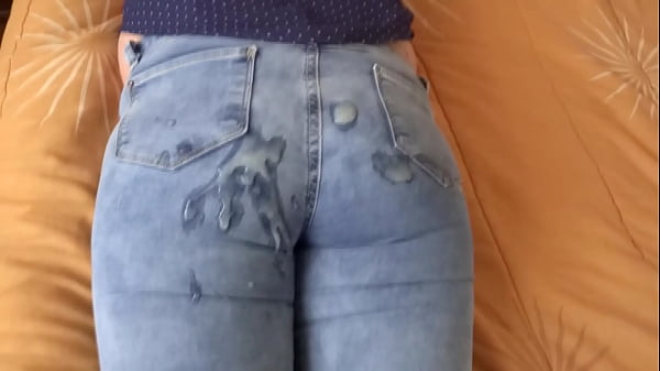 ARDIENTES 69 - MY HOT WIFE IS FASCINATED AND VERY EXCITED THAT I BATHE HER WITH SEMEN ALL OVER HER BODY AND I PLEASE HER EVERY MOMENT RUNNING IN HER WONDERFUL BODY - ARDIENTES69  