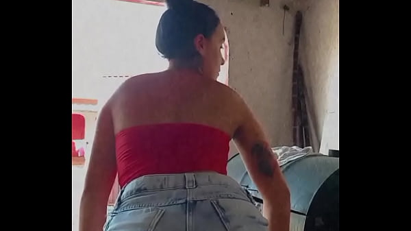 fernanda rebolando bem gostoso uma delicia de morena de umuarama parana  