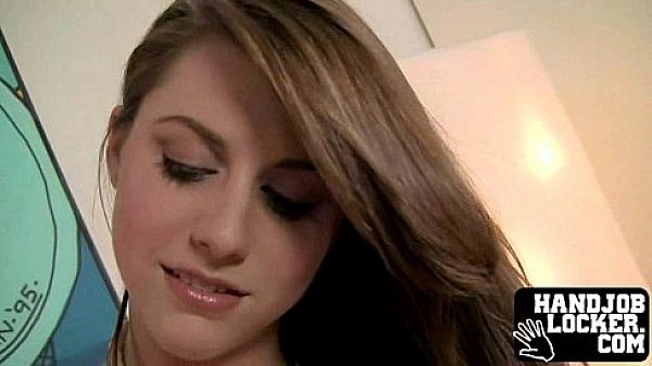 Amateur handjob slut