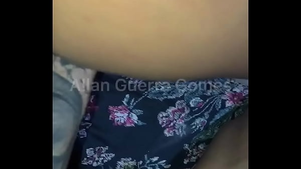 Gozada em Camera lenta na Bunda Grande Allan Guerra Gomes  