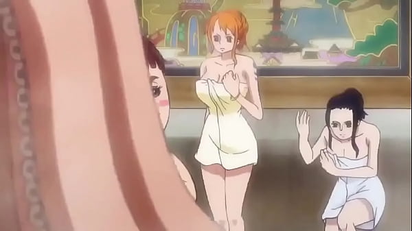 Nami bikini and bath