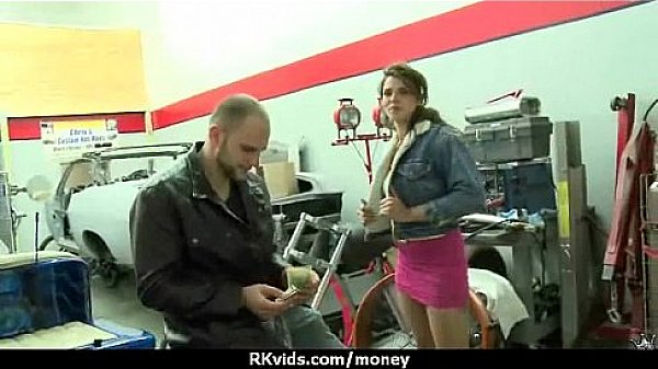 Amateur hottie takes cash for public sex 30