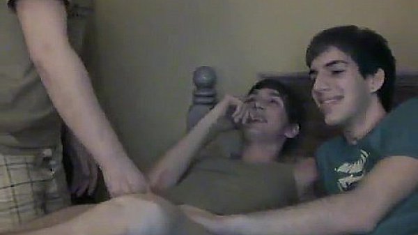 Gay slow face fuck Trace and William get together with their new mate