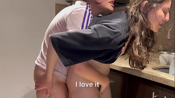 Yo solo quer&iacute;a pedirle el cargador prestado a la mejor amiga de mi esposo!!