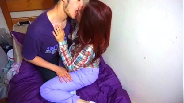 Me folllo a mi compa&ntilde;era de clase mientras estudiamos