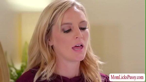 Stepdaughter finally eat MILFs wet pussy