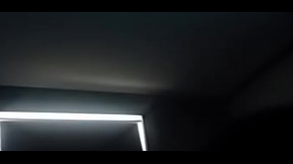 espiando a mi esposa y sus ricos gemidos fue una experiencia que me faciino  y mi esposa gozando