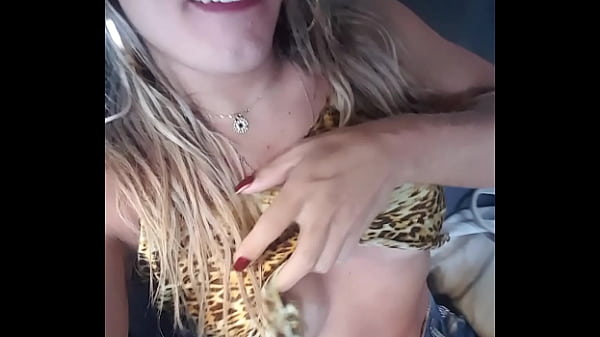 Saindo do motel vip's