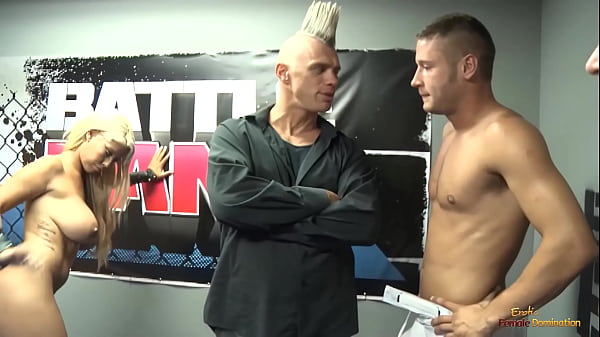 Bridgette B derives pleasure from the act of Jay Ash engaging in a doggy-style stance to exercise her posterior.  