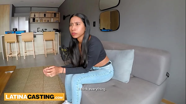 Big boobs 18yo Colombian wasnt that hard to convince before getting on her knees! 