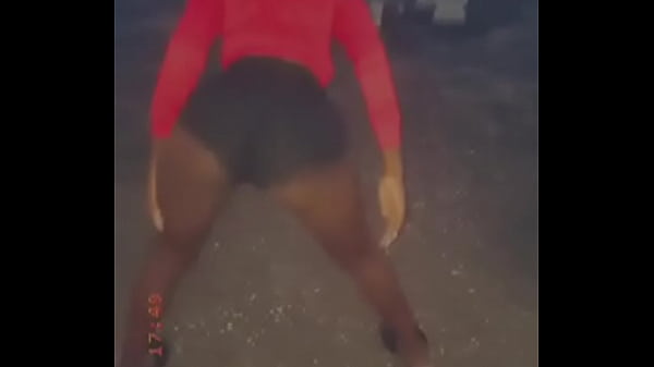 Slim girl with a sexy ass twerking  