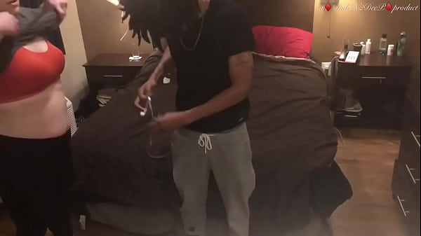 White girl letting a lil homie drag that pussy however