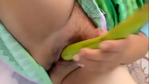 Thai aunty veggie trouble