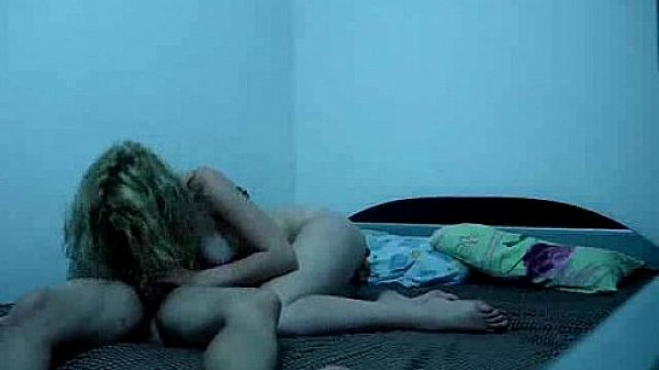 Amateur couple in hotel hidden cam