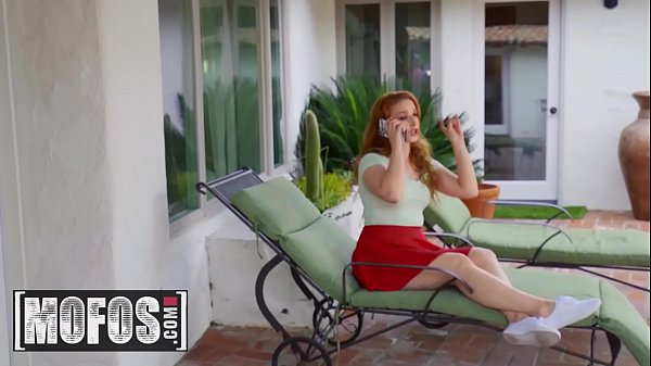 MOFOS - Charles Dera Cleo Clementine - Satisfying Cleo  