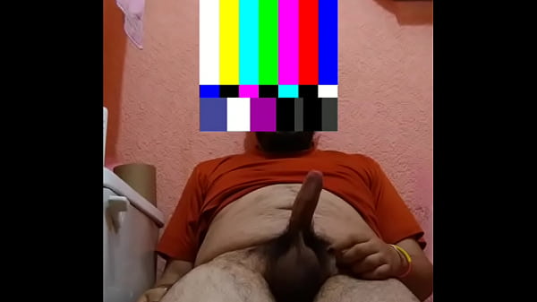 Masturb&aacute;ndome en la cuarentena, b&uacute;scame en Twitter