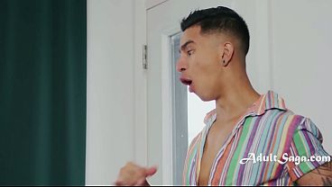 2 Guys Wait Swipe On Hot Chick From Dating App Who Happens To Be A Dude  