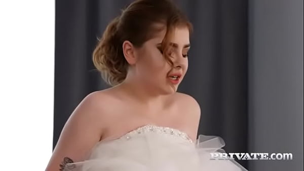 Rebeca Fox Enjoys Gangbang with Fianc&eacute; and Groomsman