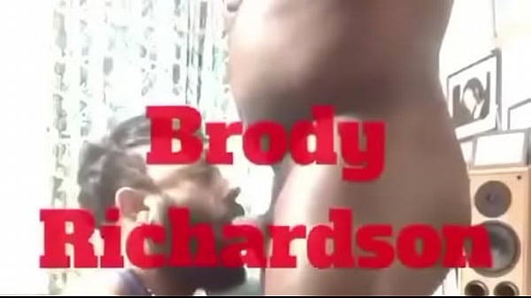 Interracial Muscle Sex & Camming Assplay Show