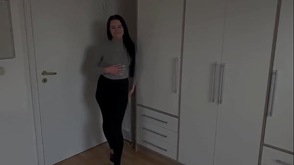 SCHWEIN! VERMIETER SPRITZT mir zur Strafe VOLL ins GESICHT!