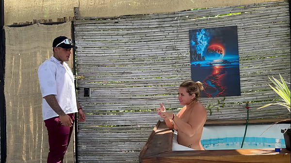 The girl got lost in the forest, fuck her in lonely home