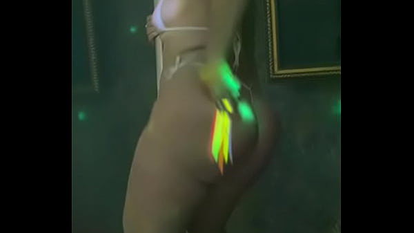 La culona Karla alarcon bailando rico  