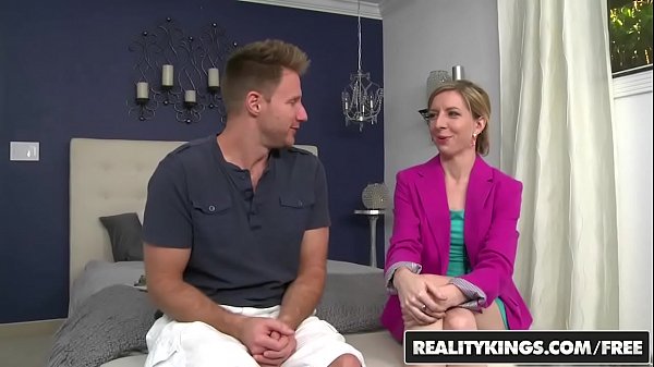 RealityKings - Milf Hunter - (Levi Cash) (Rachel Sterling) - Pussy Pearls