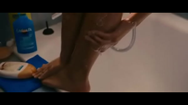 Ad&egrave;le Exarchopoulos nude in La vie d'Ad&egrave;le part7