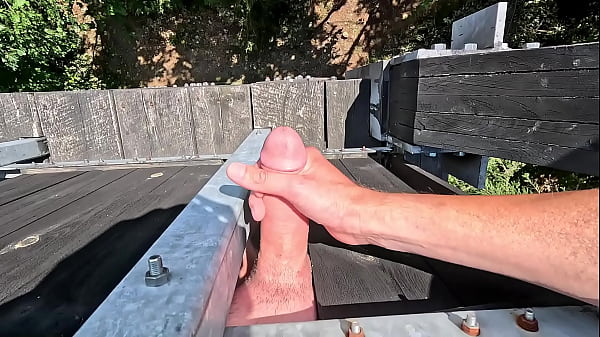 v&yacute;let na kole už m&aacute;m poř&aacute;dně na&scaron;lehan&eacute; vejce mus&iacute;m vyvenčit pt&aacute;ka a ten velk&yacute; n&aacute;klad hned pustit dolů z rozhledny kdo se s t&iacute;m m&aacute; poř&aacute;d vozit 