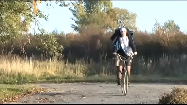 Nun...sweet Nun...come here and enjoy your Pussy!!!