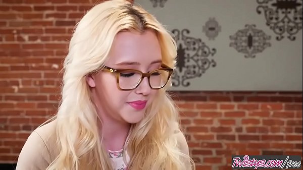 Twistys - The Artist Within Part 2 - Chanell HeartXandra Sixx