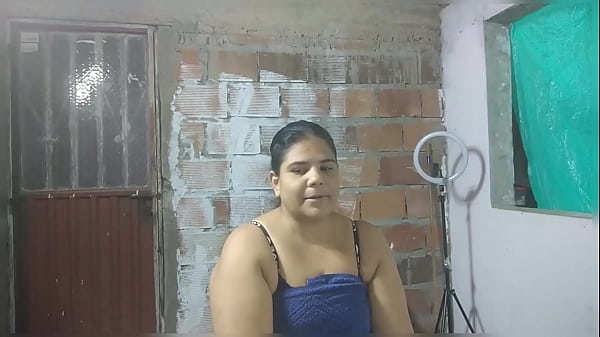 La novia de mi hermanastro me pide ayuda y termino d&aacute;ndole una deliciosa follada  