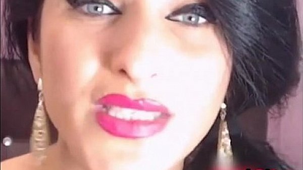 Madura caliente en webcam - HotCam.pw