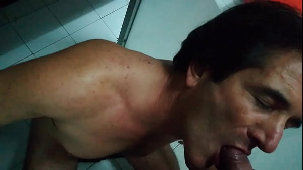 Viniendose en Mi boca 