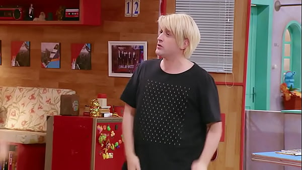 DanielleWinitssemsuti&atilde;  