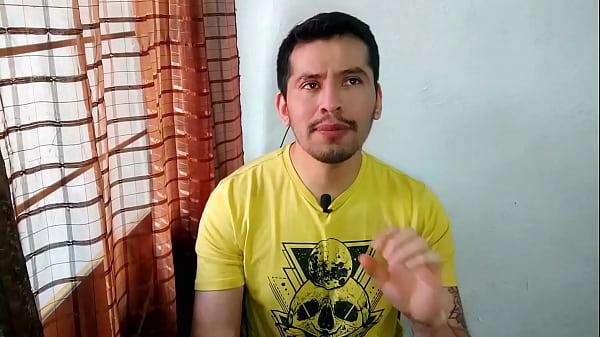 Jovencito twink es penetrado por el se&ntilde;or del internet dotado verg&oacute;n 