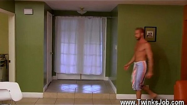 Amazing gay scene When hunky Christopher misplaces his wallet and