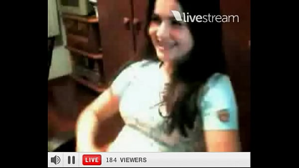 twitcam namorada boqueteira