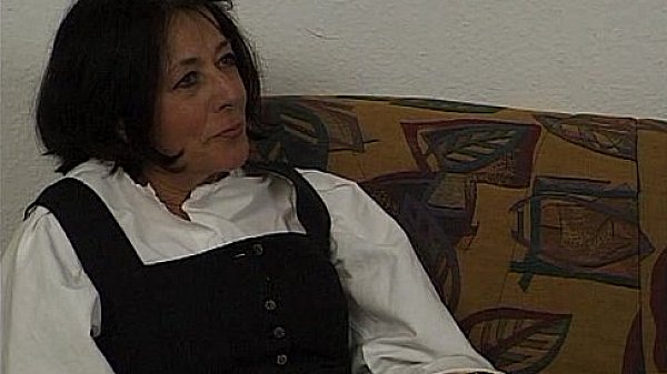 JuliaReavesProductions - Hausfrauen Luder - scene 2 penetration fuck cums girls boobs 