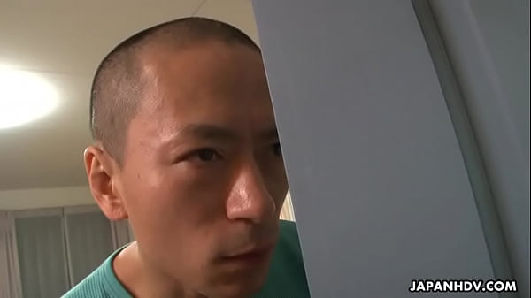 Asian sex addict toy fucks in the shower