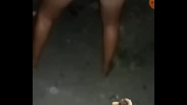 Alynne rebolando o cuz&atilde;o.