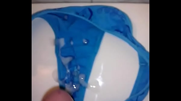 Leche En La Tanga De Mi Cu&ntilde;ada