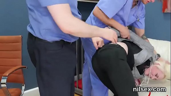 Crazy tart gets her fuckholes spread and deeply banged 