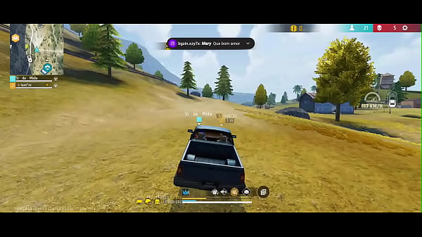 Dei hooyah usando minha bengala  