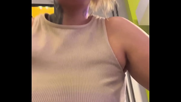 Nossa n&atilde;o vi que a minha camisa ficou transparente com o suor qui delicia na academia! 