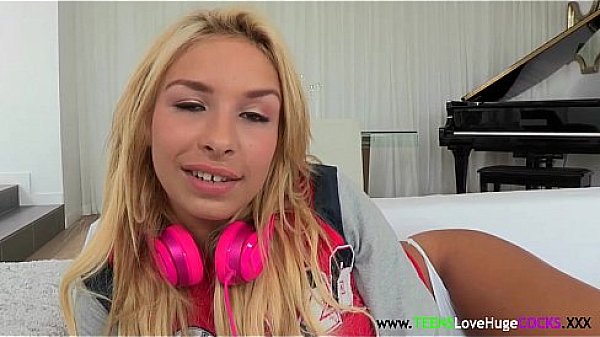 Carmen Caliente riding bigcock before facial