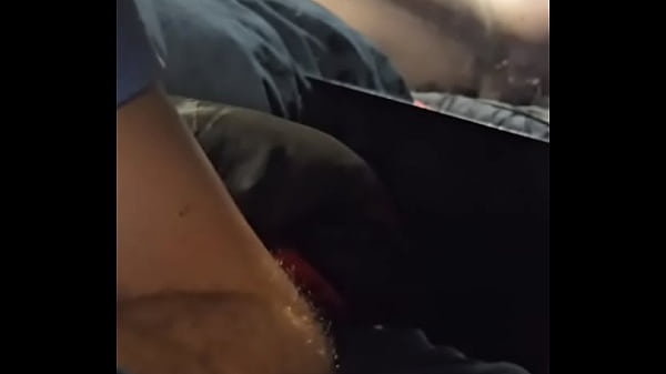 Cuzinho piscando molhadinho querendo  